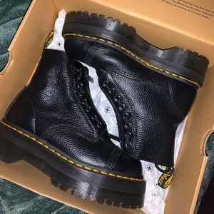 Dr Martens